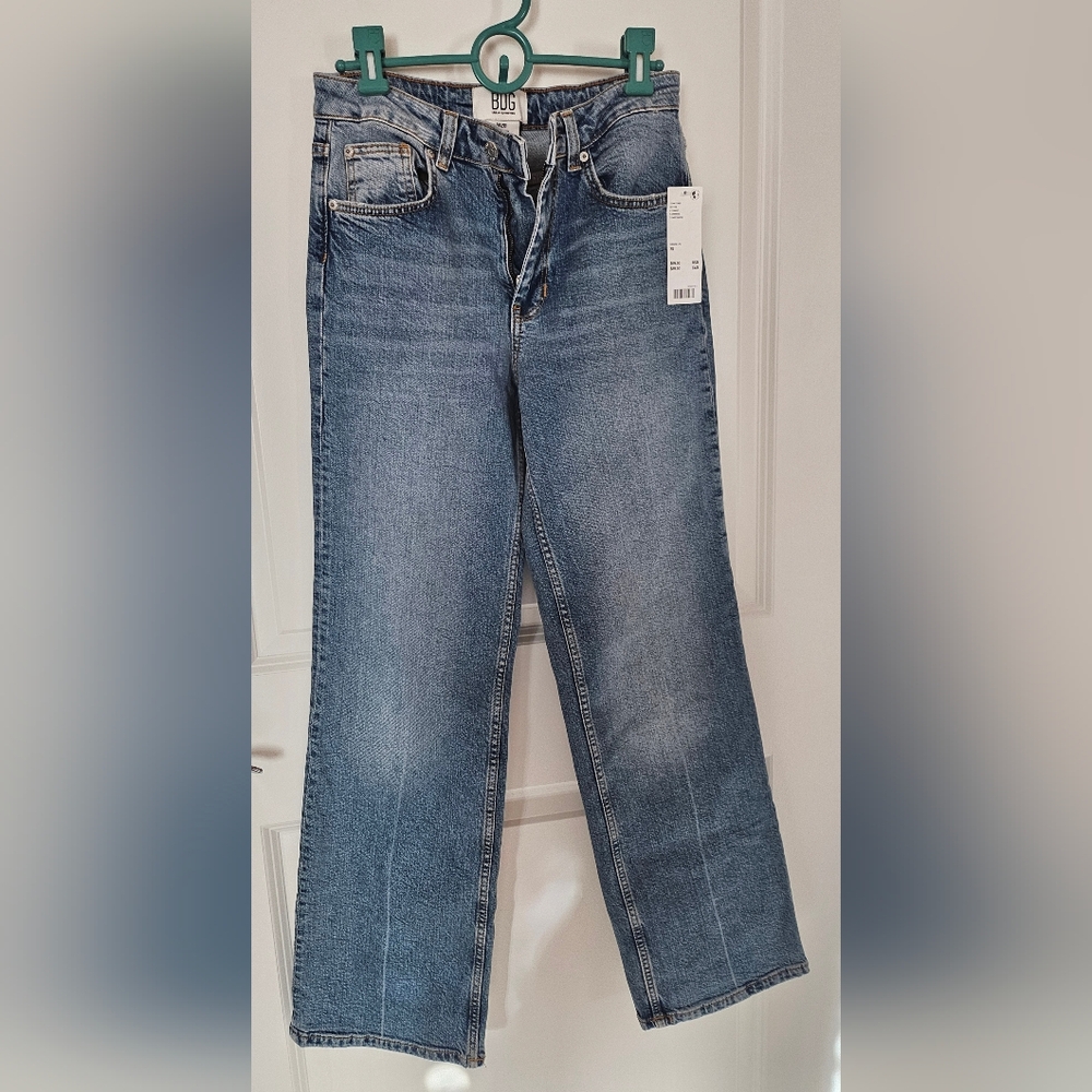 NEW BDG Womens Jeans Size 28